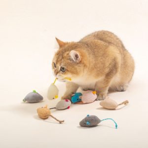 cat toy manufacturers
