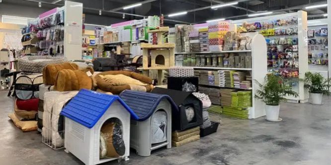 distributeurs de fournitures pour animaux de compagnie