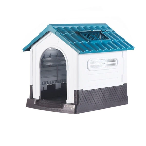 Custom plastic dog house with skylight