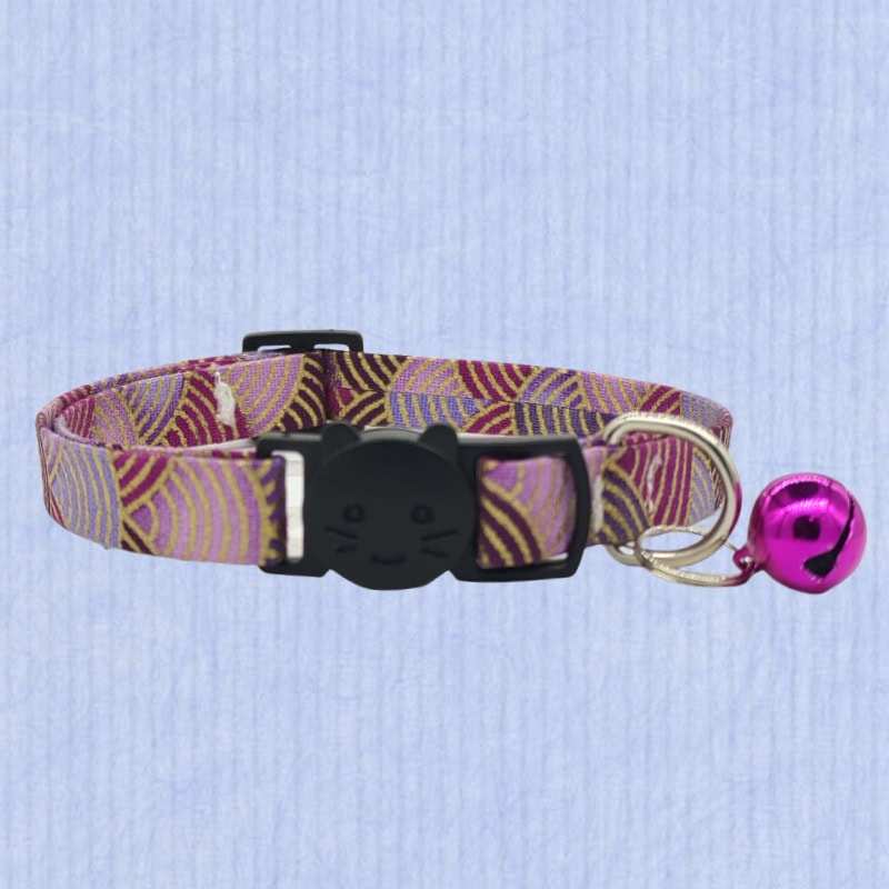 Bulk adjustable cat collar with bell