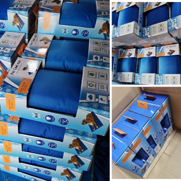 Basic dog cooling pad factory display