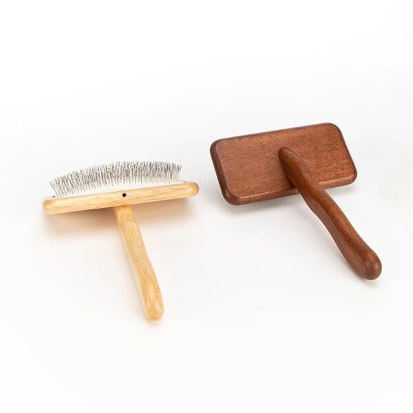 Air cushion-Wooden frame grooming brush