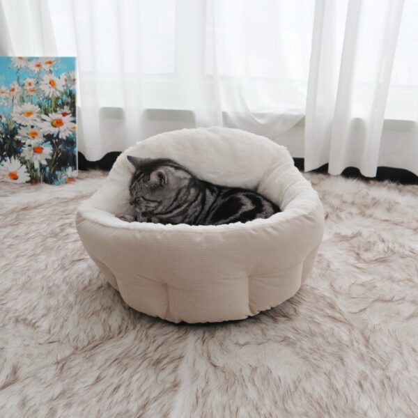 Plush Knit Nest Bed