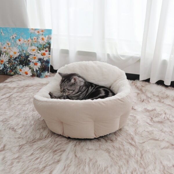 Plush Knit Nest Bed
