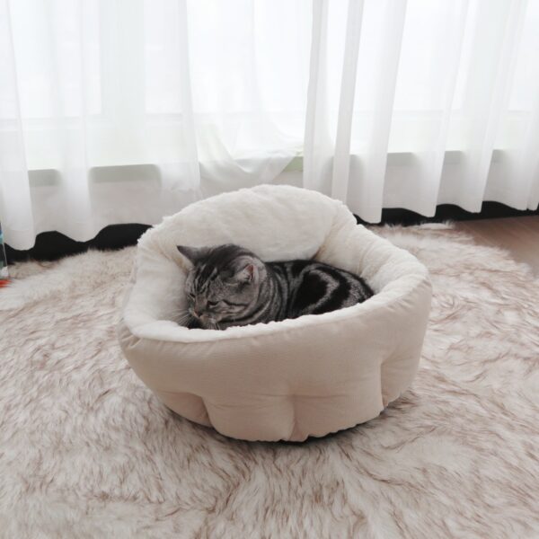 Plush Knit Nest Bed