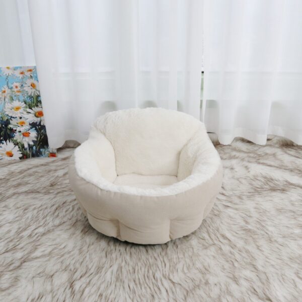 Plush Knit Nest Bed