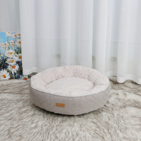 Reversible Sherpa Doughnut Bed