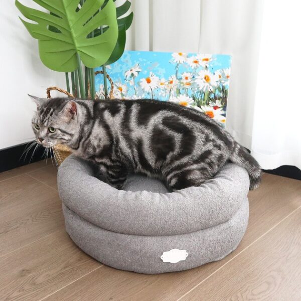 Grey Bouclé Round Donut Bed