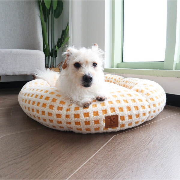 Cream Bouclé Round Donut Bed