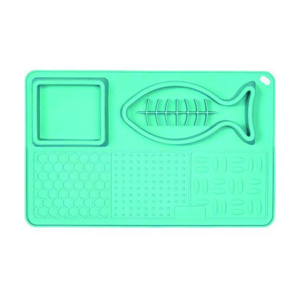 Multi-Compartment Travel & Treat Pet Mat