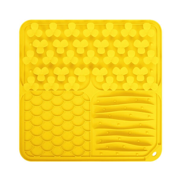 Multi-Zone Relief Square Lick Mat